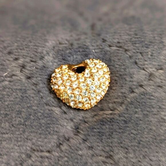 Vintage "Roman Brand" Goldtone and Rhinestone Heart Pendant - Picture 5 of 7